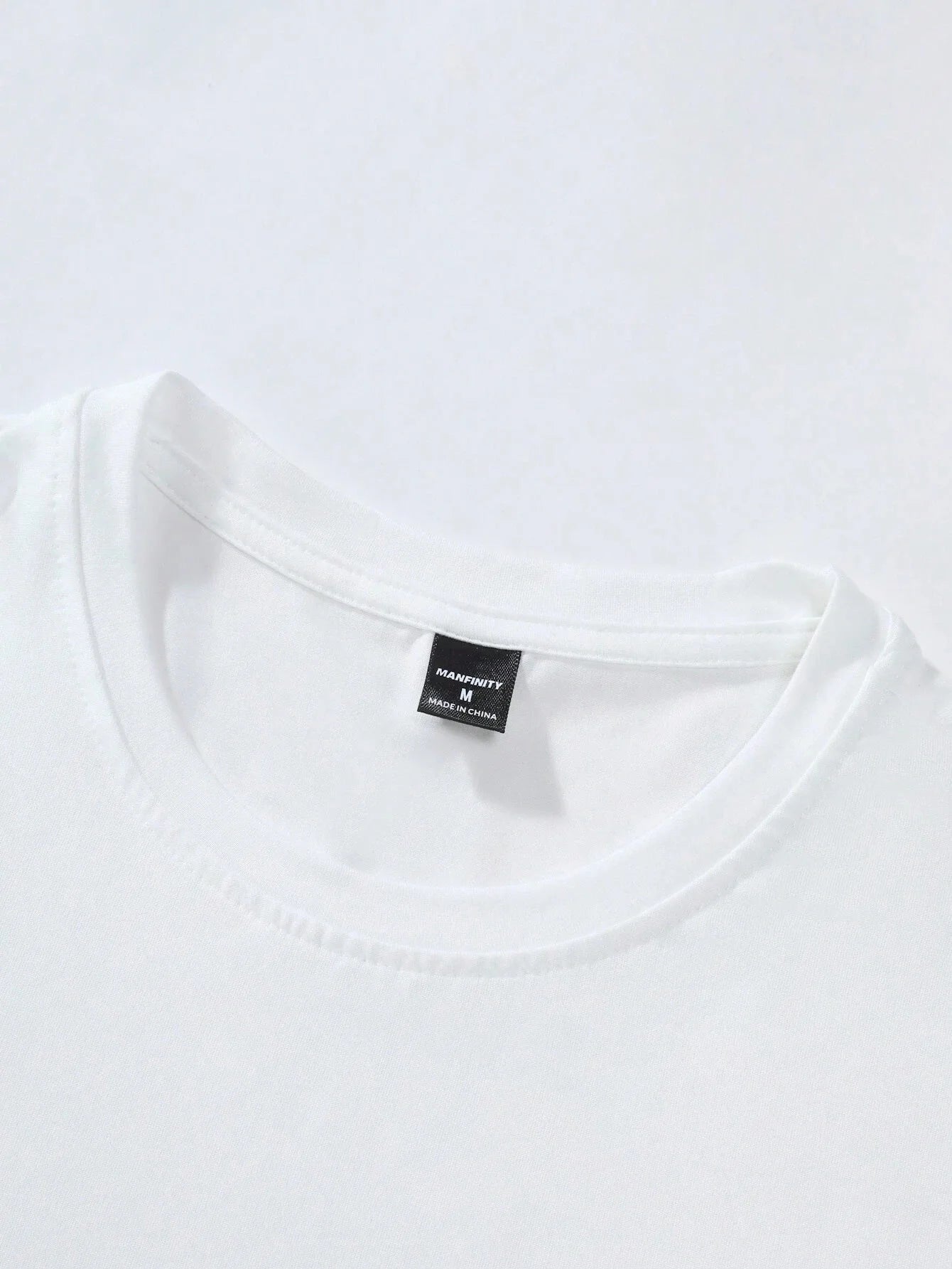 Men's  BE KIND T-Shirt